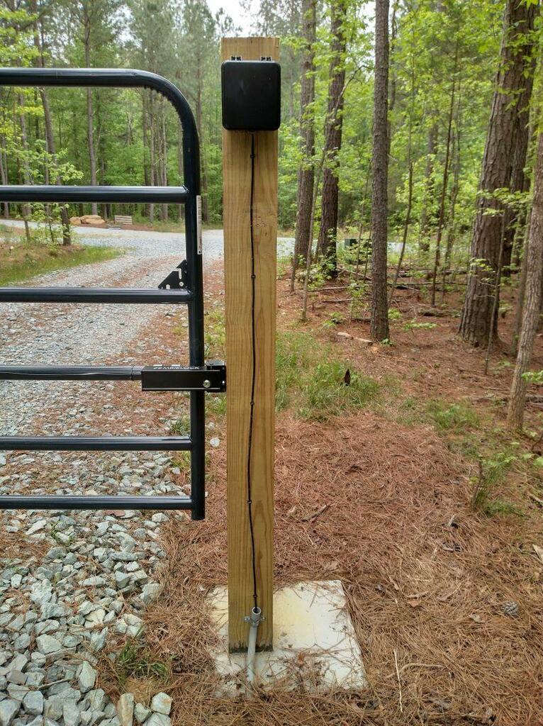MURS MAPS Driveway Monitor Probe Alarm Installed Outside