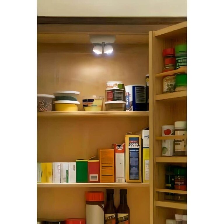 HS4810 Xodus Innovations Led Battery Mini Spotlight Pantry Light HS4810 Xodus Innovations Led Battery Mini Spotlight Pantry Light