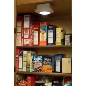 HS4830 Battery Powerd LED Pantry Light
